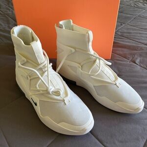 NIKE AIR FEAR OF GOD 1 size 12